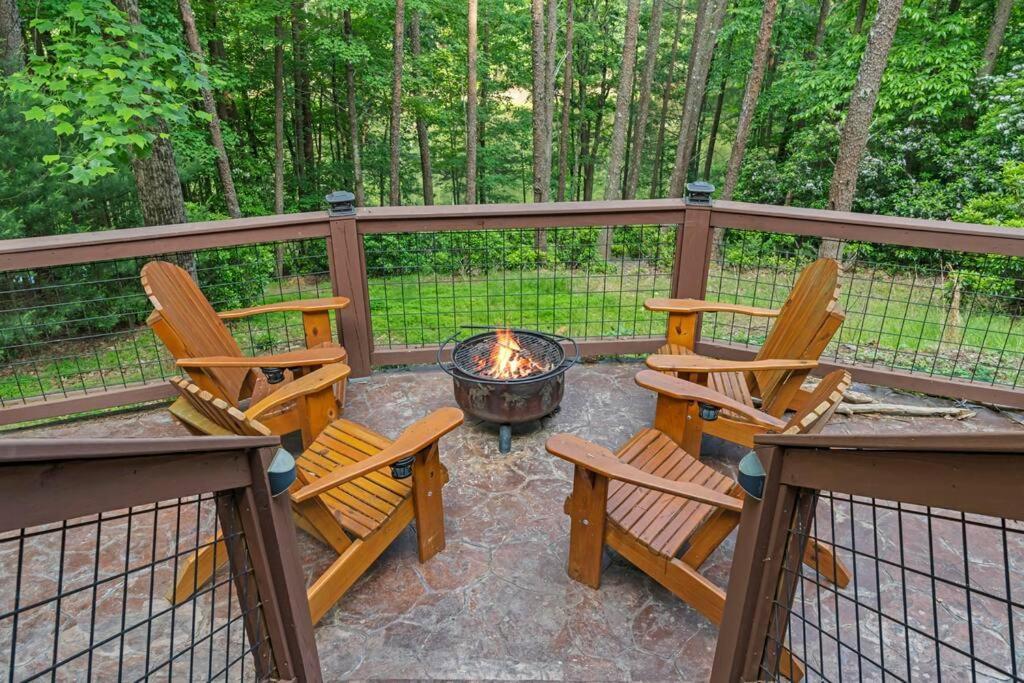 Lakeside Retreat Hot Tub Fishing Hiking Ellijay Exterior photo