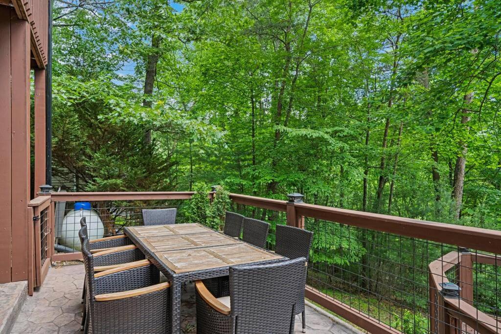 Lakeside Retreat Hot Tub Fishing Hiking Ellijay Exterior photo