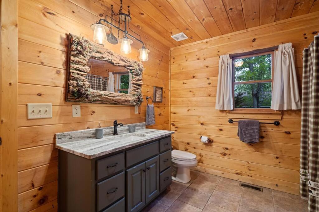 Lakeside Retreat Hot Tub Fishing Hiking Ellijay Exterior photo