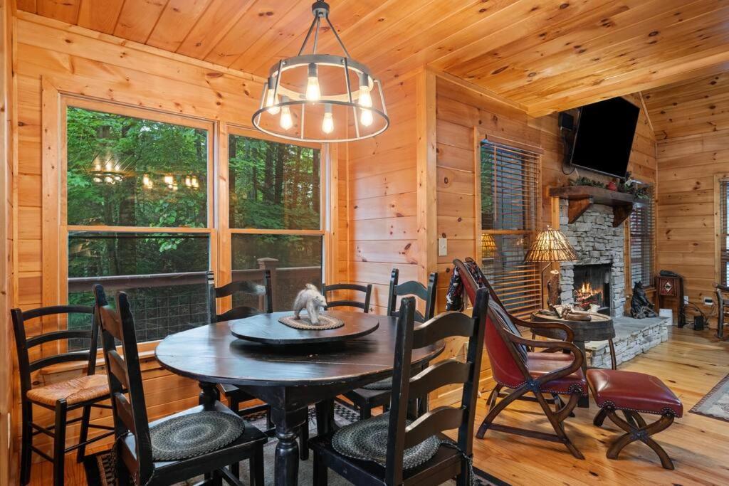 Lakeside Retreat Hot Tub Fishing Hiking Ellijay Exterior photo